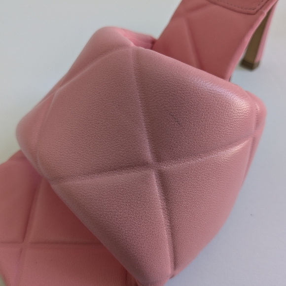 Bottega Veneta Quilted Embossed Lido Sandal Blossom EU 41 - Picture 10 of 12